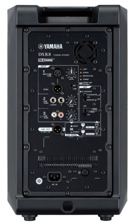 Diffusore bi-amplificato Yamaha DXR8 con DSP